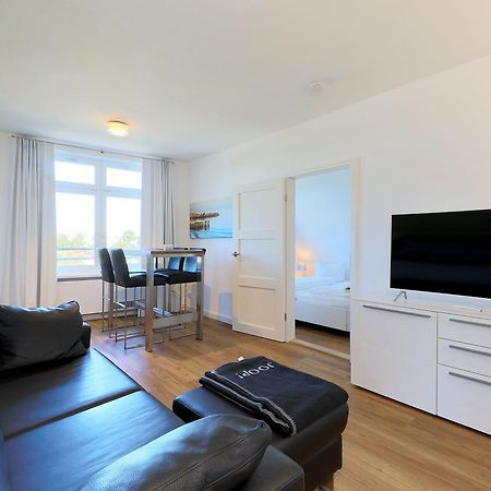 ליבק Apartment Traveblick מראה חיצוני תמונה