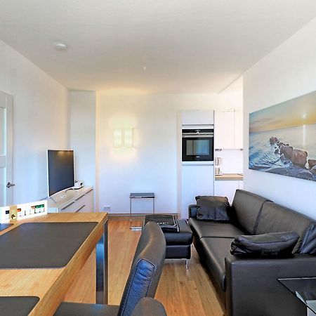 ליבק Apartment Traveblick מראה חיצוני תמונה