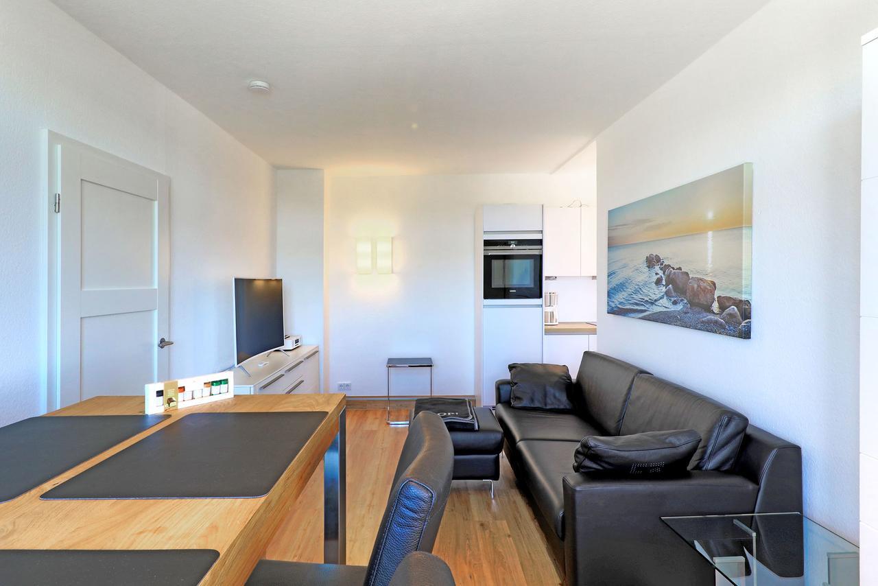 ליבק Apartment Traveblick מראה חיצוני תמונה