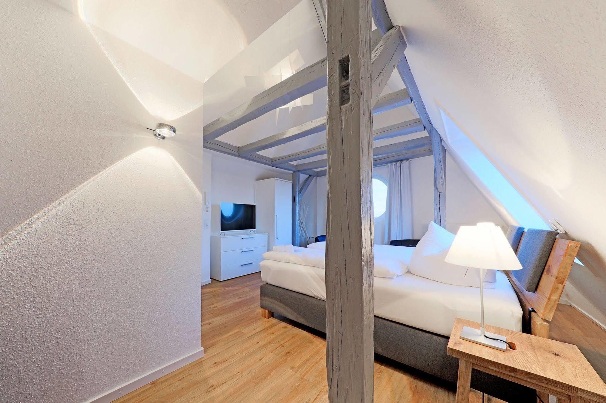 ליבק Apartment Traveblick מראה חיצוני תמונה